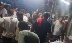 बिहार के वैशाली में चीख-पुकार, नाव हादसे में 13 बच्चों की मौत से गांव में मातम बिहार के वैशाली में चीख-पुकार, नाव हादसे में 13 बच्चों की मौत से गांव में मातम