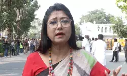 सुप्रीम कोर्ट जाना हमारी अंतिम गुहार, लोकतंत्र बचाने की लड़ाई जारी : महुआ माजी सुप्रीम कोर्ट जाना हमारी अंतिम गुहार, लोकतंत्र बचाने की लड़ाई जारी : महुआ माजी