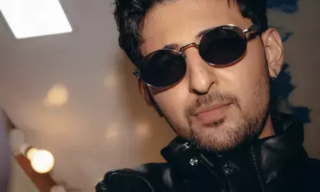 दर्शन रावल के गाने में दिखेगा प्यार का रंग दर्शन रावल के गाने में दिखेगा प्यार का रंग