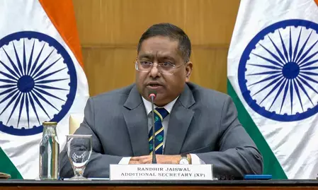 लद्दाख पर चीन के दावे को भारत ने किया खारिज, कहा- केंद्र शासित प्रदेश हमारा अभिन्न और अटूट हिस्सा लद्दाख पर चीन के दावे को भारत ने किया खारिज, कहा- केंद्र शासित प्रदेश हमारा अभिन्न और अटूट हिस्सा