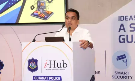 गुजरात पुलिस अपराध नियंत्रण और पुलिसिंग को बेहतर बनाने के लिए एआई का लेगी सहारा गुजरात पुलिस अपराध नियंत्रण और पुलिसिंग को बेहतर बनाने के लिए एआई का लेगी सहारा