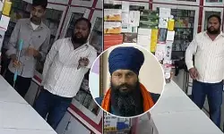 पंजाब: मानसा में परविंदर के हत्यारे के घर-दुकान पर चला बुलडोजर, फिर लगाई आग…CBI जांच की मांग पंजाब: मानसा में परविंदर के हत्यारे के घर-दुकान पर चला बुलडोजर, फिर लगाई आग…CBI जांच की मांग