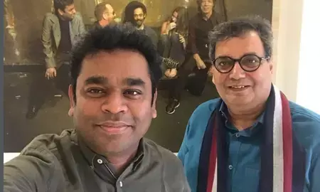 सुभाष घई के घर पहुंचे एआर रहमान सुभाष घई के घर पहुंचे एआर रहमान