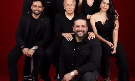 मर्डर 2 के बाद फिर साथ आए महेश भट्ट और प्रशांत नारायणन मर्डर 2 के बाद फिर साथ आए महेश भट्ट और प्रशांत नारायणन