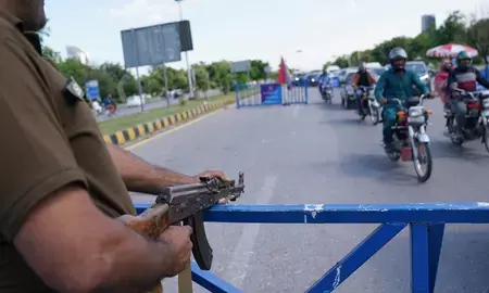 इस्माइल खान : पाकिस्तान ने लगाई धारा 144 इस्माइल खान : पाकिस्तान ने लगाई धारा 144