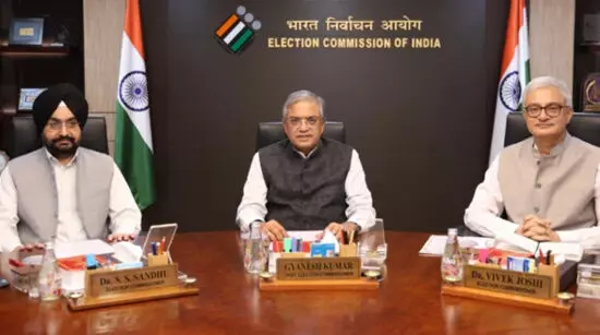 चुनाव आयोग की विश्वसनीयता कैसे बहाल होगी? चुनाव आयोग की विश्वसनीयता कैसे बहाल होगी?