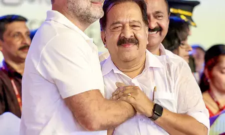 राहुल गांधी पर नशे की हालत वाली विवादित टिप्पणी पर घिरीं BJP पार्षद आर. श्रीलेखा, केरल के गृह मंत्री ने सार्वजनिक माफी की मांग की राहुल गांधी पर नशे की हालत वाली विवादित टिप्पणी पर घिरीं BJP पार्षद आर. श्रीलेखा, केरल के गृह मंत्री ने सार्वजनिक माफी की मांग की