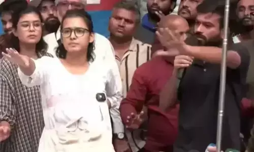 दिल्ली प्रेस क्लब में CJP की प्रेस कॉन्फ्रेंस के दौरान हंगामा, अभिजीत दिपके और नेहा बोरा के खिलाफ नारेबाजी