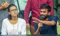 अभिजीत दिपके और नेहा बोरा की हिरासत पर संगठनों ने उठाए सवाल, तत्काल रिहाई की मांग अभिजीत दिपके और नेहा बोरा की हिरासत पर संगठनों ने उठाए सवाल, तत्काल रिहाई की मांग