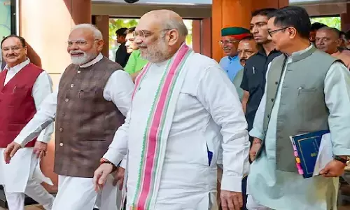 संसद का विशेष सत्र इसी महीने बुला सकती है सरकार, परिसीमन और महिला आरक्षण बिल पर नजर