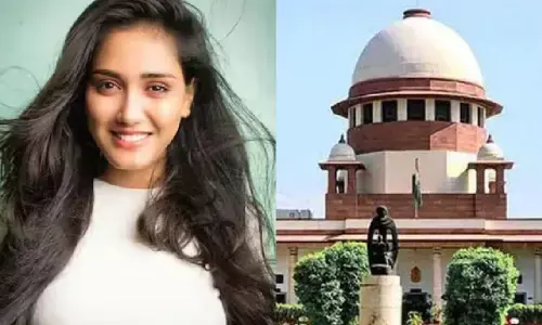 ट्विशा शर्मा केस दिल्ली ट्रांसफर होगा? सुप्रीम कोर्ट ने ट्रायल पर लगाई रोक, CBI और आरोपियों को नोटिस ट्विशा शर्मा केस दिल्ली ट्रांसफर होगा? सुप्रीम कोर्ट ने ट्रायल पर लगाई रोक, CBI और आरोपियों को नोटिस