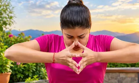 चेहरे की झुर्रियों से हैं परेशान तो रोज करें कपोल शक्ति विकासक क्रिया चेहरे की झुर्रियों से हैं परेशान तो रोज करें कपोल शक्ति विकासक क्रिया