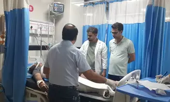 राजस्थान: कोटा में दिल्ली-मुंबई एक्सप्रेसवे पर पुल से नीचे गिरी मिनी बस, 8 लोगों की मौत राजस्थान: कोटा में दिल्ली-मुंबई एक्सप्रेसवे पर पुल से नीचे गिरी मिनी बस, 8 लोगों की मौत