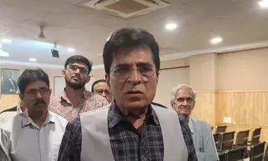 किरीट सोमैया का कांग्रेस को चुनौती, पूछा-कितने बांग्लादेशी वोटर कटे, लिस्ट दिखाओ किरीट सोमैया का कांग्रेस को चुनौती, पूछा-कितने बांग्लादेशी वोटर कटे, लिस्ट दिखाओ