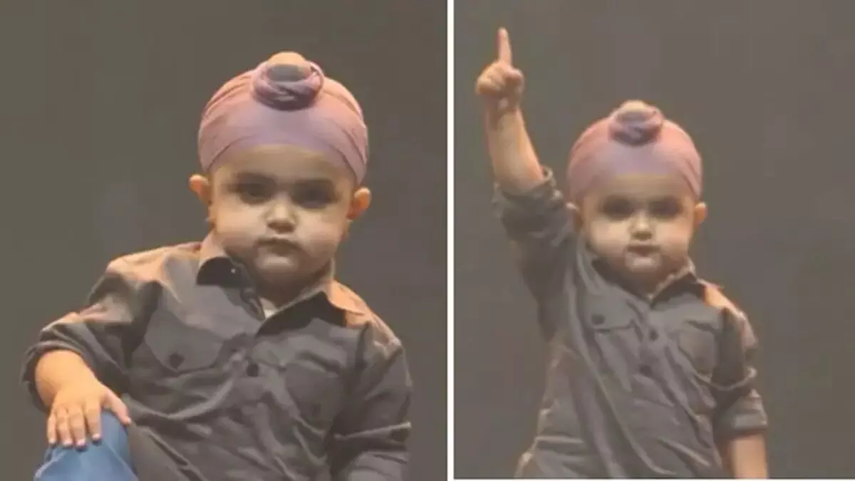 Punjab: छोटे सिद्धू के गन फायर जैसे इशारे पर विवाद, बाल अधिकार संगठन ने मांगी जांच Punjab: छोटे सिद्धू के गन फायर जैसे इशारे पर विवाद, बाल अधिकार संगठन ने मांगी जांच