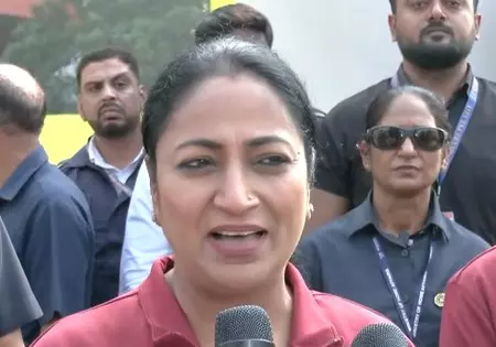 40 हजार लोगों ने वेदांता मैराथन में हिस्सा लिया 40 हजार लोगों ने वेदांता मैराथन में हिस्सा लिया
