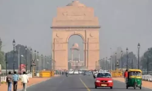 दिल्ली- यूपी में बढ़ेगी ठंड, दक्षिण भारत में भारी बारिश का अलर्ट; मौसम विभाग ने जारी की चेतावनी