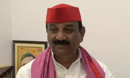 एमएलसी चुनाव से पहले मतदाता सूची पर सपा का सवाल, हजारों डुप्लीकेट नाम होने का आरोप एमएलसी चुनाव से पहले मतदाता सूची पर सपा का सवाल, हजारों डुप्लीकेट नाम होने का आरोप