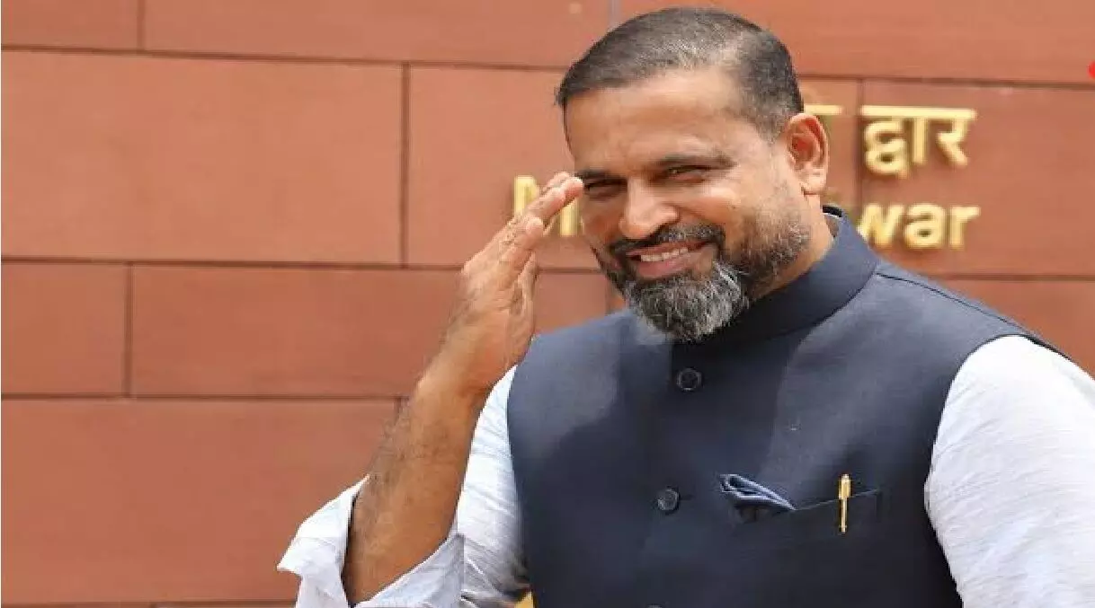 यूसुफ पठान को करोड़ों की जमीन देने की तैयारी, गुजरात सरकार के आदेश के बाद वीएमसी ने बनाया प्रस्ताव यूसुफ पठान को करोड़ों की जमीन देने की तैयारी, गुजरात सरकार के आदेश के बाद वीएमसी ने बनाया प्रस्ताव