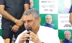 बिहार विधान परिषद चुनाव: प्रचार के अंतिम दिन एनडीए ने झोंकी ताकत, सभी आठ सीटों पर जीत का दावा बिहार विधान परिषद चुनाव: प्रचार के अंतिम दिन एनडीए ने झोंकी ताकत, सभी आठ सीटों पर जीत का दावा