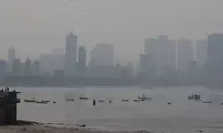 दिल्ली से भी जहरीली हुई मुंबई की हवा, बॉम्बे हाई कोर्ट की फटकार, पूछा- अधिकारी चैन की नींद कैसे सो रहे