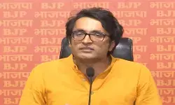 भगवंत मान के पेरिस दौरे पर भाजपा का आरोप, महंगे जूते और डिजाइनर सूट की कस्टम जांच पर उठाए सवाल
