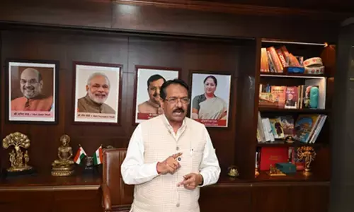 दिलजीत दोसांझ शो पर सियासी संग्राम! BJP-AAP आमने-सामने दिलजीत दोसांझ शो पर सियासी संग्राम! BJP-AAP आमने-सामने