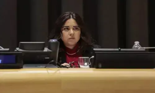 UN महासचिव की रेस में यूएई की लाना नुसेइबेह की एंट्री, अब आठ उम्मीदवारों के बीच मुकाबला UN महासचिव की रेस में यूएई की लाना नुसेइबेह की एंट्री, अब आठ उम्मीदवारों के बीच मुकाबला