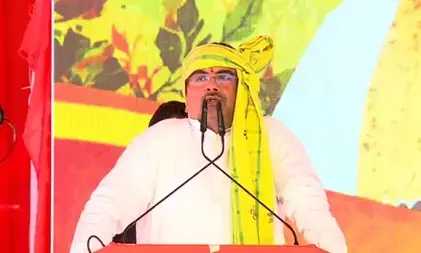 झारग्राम के आदिवासी समुदाय के लिए 342 करोड़ रुपए के विशेष पैकेज का ऐलान, सीएम सुवेंदु अधिकारी ने की घोषणा