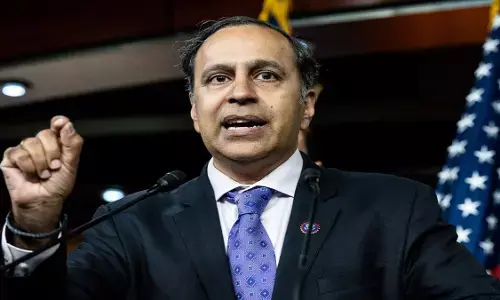 अमेरिका में भारतीयों के खिलाफ बढ़ती नफरत पर राजा कृष्णमूर्ति चिंतित, FBI से मांगा जवाब अमेरिका में भारतीयों के खिलाफ बढ़ती नफरत पर राजा कृष्णमूर्ति चिंतित, FBI से मांगा जवाब