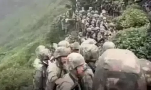खतरे में देश की सुरक्षा और विकास