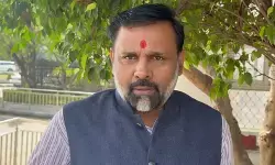 1 नवंबर को दिल्ली में जुटेंगे 10 लाख लोग, ज्ञानेश कुमार को देना होगा इस्तीफा: अवधेश शुक्ला