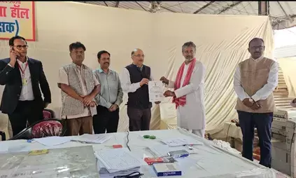आगरा में सपा ने फिर भाजपा को दी पटखनी, शिक्षक एमएलसी सीट पर आकाश अग्रवाल जीते आगरा में सपा ने फिर भाजपा को दी पटखनी, शिक्षक एमएलसी सीट पर आकाश अग्रवाल जीते