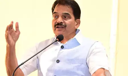 क्या 1 नवंबर की रैली से डरी सरकार? कांग्रेस ने लगाया बड़ा आरोप क्या 1 नवंबर की रैली से डरी सरकार? कांग्रेस ने लगाया बड़ा आरोप