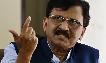 CJI पर टिप्पणी मामला: संजय राउत ने सुप्रीम कोर्ट से मांगी बिना शर्त माफी, 17 नवंबर को व्यक्तिगत रूप से पेश होने का निर्देश CJI पर टिप्पणी मामला: संजय राउत ने सुप्रीम कोर्ट से मांगी बिना शर्त माफी, 17 नवंबर को व्यक्तिगत रूप से पेश होने का निर्देश
