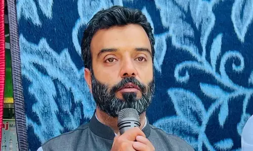 नेशनल कॉन्फ्रेंस में बढ़ी बगावत, सांसद आगा रुहुल्ला देंगे इस्तीफा; उमर अब्दुल्ला से क्यों नाराज हैं?