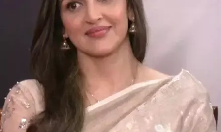 ईशा देओल ने दिग्गज कलाकारों की ट्रोलिंग पर तोड़ी चुप्पी ईशा देओल ने दिग्गज कलाकारों की ट्रोलिंग पर तोड़ी चुप्पी