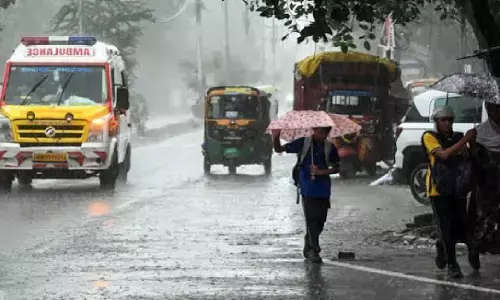 चक्रवात अर्नब का असर, दिल्ली, यूपी-बिहार समेत कई राज्यों में आंधी-बारिश का अलर्ट, गिरेगा तापमान, बढ़ेगी ठंड चक्रवात अर्नब का असर, दिल्ली, यूपी-बिहार समेत कई राज्यों में आंधी-बारिश का अलर्ट, गिरेगा तापमान, बढ़ेगी ठंड
