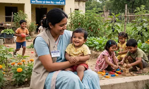 मजदूरों के बच्चों के लिए अनोखा झूलाघर मजदूरों के बच्चों के लिए अनोखा झूलाघर